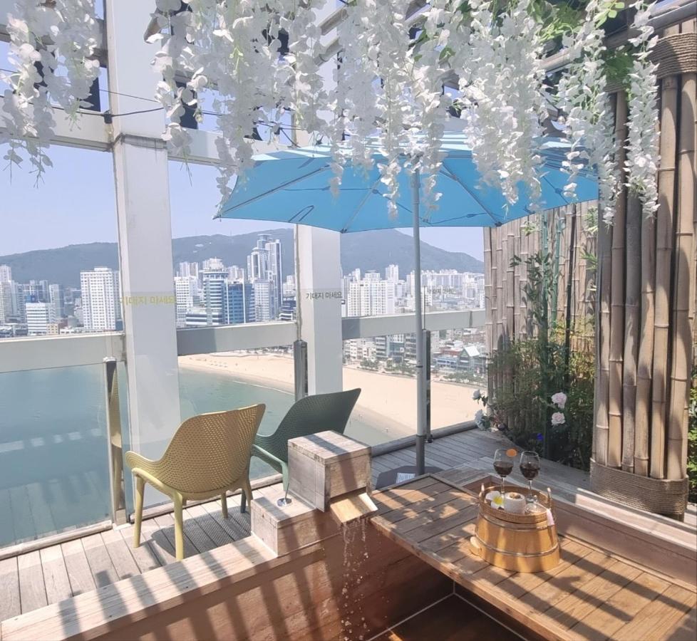 Gwanganli The Club Hotel Ciudad Metropolitana de Ciudad Metropolitana de Busan Exterior foto